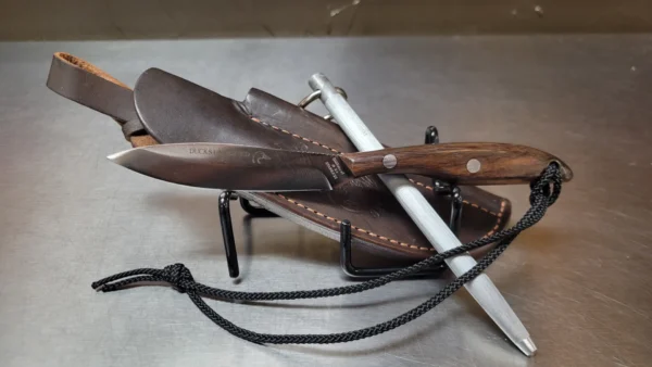 Ducks Unlimited Guide Series - Knife With Sheath and Sharpener - USED
